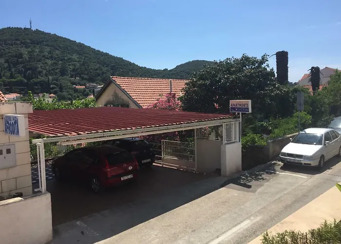 Appartement Afrodita *